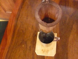 costa ricanischer kaffee mit socke 4